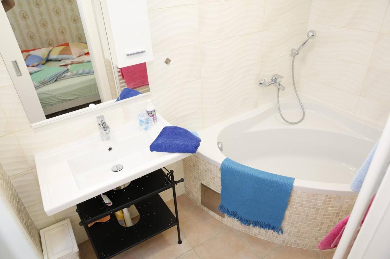 Holiday Home Yan With Bay View Vodice Luaran gambar